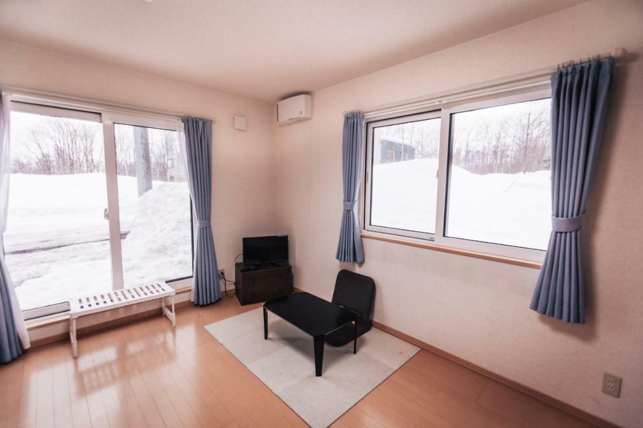 Trailside Apartments Niseko Куттян Экстерьер фото